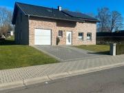 Gepflegtes Einfamilienhaus mit großem Garten in Kelmis