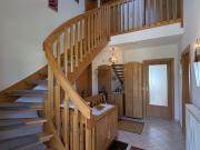 Gepflegtes Einfamilienhaus mit Pool und Doppelgarage