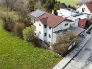 Fast neues Haus mit PV Anlage, Garage, Fernblick in Ruhelage