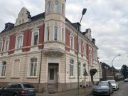 Gepflegtes Mehrfamilienhaus, Einfamilienhaus, Garagen