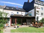 Gepflegtes Mehrfamilienhaus mit Garten in Heerdt!