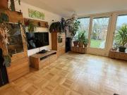 Gepflegtes Reihenhaus mit Carport, Gemeinschaftspool und...