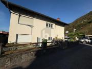 GERÄUMIG UND SONNIG MIT SWIMMINGPOOL