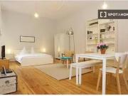 Geräumige 1 Zimmer Wohnung in der Nähe der U+S Bahn...