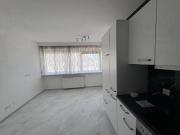 Miete: Geräumige 2,5 Zimmerwohnung