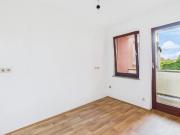 Geräumige 2 Zimmer Wohnung in älterem Gebäude inmitten...