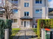 Geräumige 3 Zimmer mit Balkon und Parkplatz