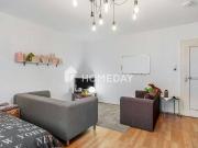 Geräumige 3 Zimmer Wohnung mit Balkon in der Innenstadt