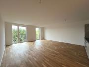 Geräumige 3 Zimmerwohnung mit Loggia und Stellplatz im...