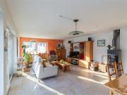 Geräumige 4,5 Zimmer Wohnung mit überdachter Terrasse...