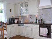 Geräumige 4 Zimmer Altbauwohnung mit Balkon und Parkplätzen