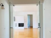 Geräumige 4 Zimmer DG Wohnung ohne Schrägen, inkl....
