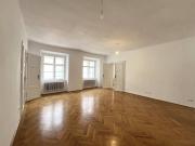Geräumige 4 Zimmer Wohnung in top Lage des 1. Bezirks! Geräumige 4 Zimmer Wohnung in top Lage des 1. Bezirks!