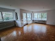 Geräumige 4 Zimmer Wohnung mit 2 Balkonen in gepflegter... Geräumige 4 Zimmer Wohnung mit 2 Balkonen in gepflegter...