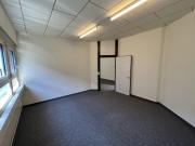 Geräumige Büro und Gewerbefläche zu vermieten