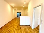 Geräumige Büroräumlichkeit mit Loggia Erstbezug in guter...