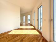 Geräumige Dachgeschosswohnung nah Schloß Charlottenburg...