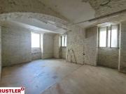 Geräumige Geschäftsfläche in Zentraler Lage beim...