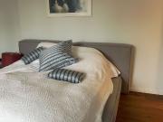 Geräumige, lichtdurchflutete und ruhige Wohnung in...