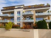 Geräumige renovierte 2 Zimmer Wohnun mit mit Balkon –...