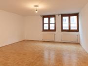 Geräumige Single Wohnung 2. OG im Herzen des 18. Bezirks