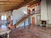 Geräumige Villa mit 7,5 Zimmern von 200 m² Nettofläche...