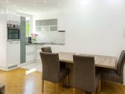 Geräumige Wohnung mit guter Aufteilung und großer Loggia...