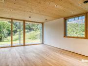 Geräumige zweigeschoßige Gartenwohnung Erstbezug
