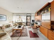 Geräumiger & heller Rohdiamant mit Parkblick: 3 Zimmer,...