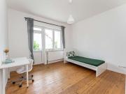 Geräumiges Apartment mit 3 Schlafzimmern nahe dem...
