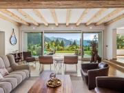 Geräumiges Chalet mit beheiztem Pool und herrlichem...