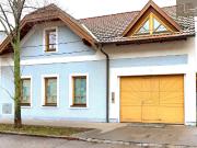 Geräumiges Einfamilienhaus mit Wintergarten &...