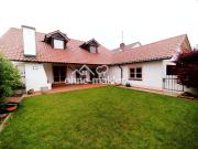 Geräumiges, gepflegtes 7 Zimmer Einfamilienhaus mit lux....