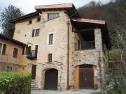 GERÄUMIGES KERNHAUS MIT GARTEN