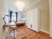 Geräumiges Zimmer in 2 Zimmer Wohnung in Friedrichshain