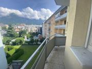 Gering renovierungsbedürftige Wohnung mit Balkon und...
