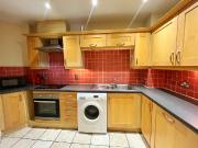 Gerry Raffles Square, London E15, 2 bed flat to rent,...