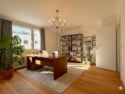 GERSTHOF ZUM VERLIEBEN! GROSSZÜGIGE SANIERTE 3 ZIMMER...