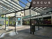 + + GESCHÄFTSFLÄCHEN + + + Arkadenhof + + + direkte U3...