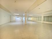 Geschäftslokal in praktischer Lage nahe Musiktheater, in...