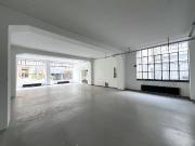 Geschäftslokal mit Loftcharakter in Architekturjuwel