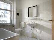 Geschickt geschnitten und mit bester Anbindung. 2 Raum...