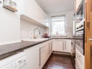 Zentral gelegene, möblierte Wohnung mit zwei...