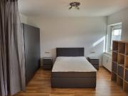 Geschmackvolle voll möblierte 2 Raum EG Wohnung mit... Geschmackvolle voll möblierte 2 Raum EG Wohnung mit...