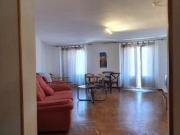 GESPAIN ACTIVIDADES INMOBILIARIAS OFRECE PISO EN CASCO...