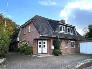 Gesucht & Gefunden großes, solides Einfamilienhaus m....