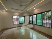 Get A 1066 Square Yards House For sale In F 6/4