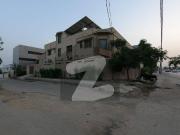 Get An Attractive Corner House In Karachi Under Rs. 130000