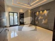 Get This Amazing 10 Marla House Available In Bahria Town...
