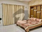Get This Amazing 10 Marla House Available In Bahria Town...